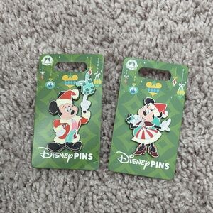 Mickey & Minnie Christmas 2025 Pins